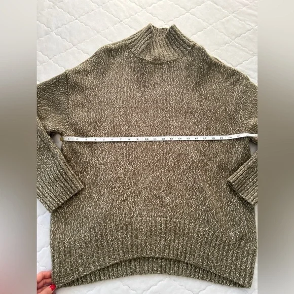H&M Knit Sweater - Picture 3 of 7